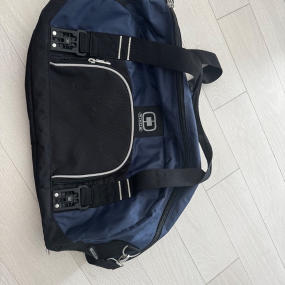 OGIO Big Dome Street Duffel – Spacious&Durable with Ventilated Shoe Compartment - Picture 6 of 10